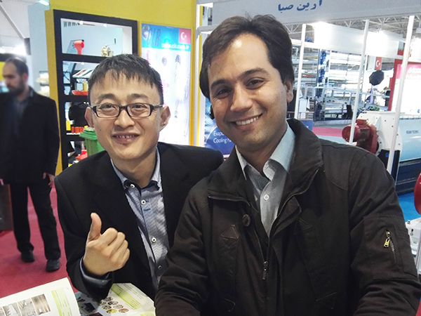 春光機(jī)械在擠壓膨化技術(shù)方面的探索和研究，使螺桿擠壓膨化技術(shù)應(yīng)用領(lǐng)域更為廣泛