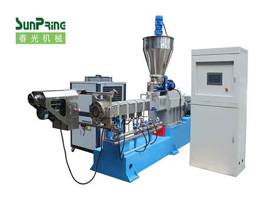 EC65雙螺桿膨化機(jī)
