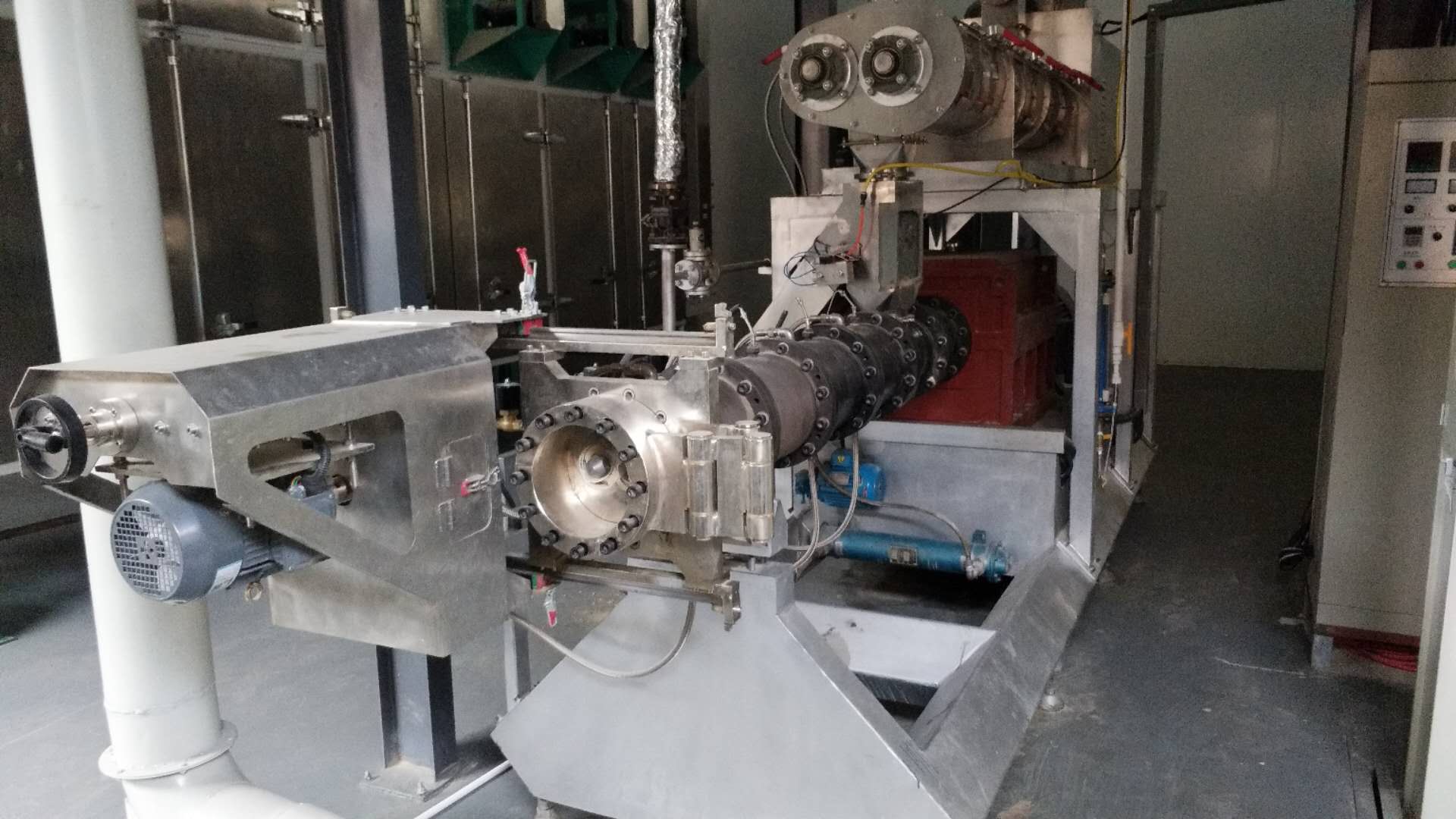 寵物食品生產(chǎn)線的安全操作規(guī)程